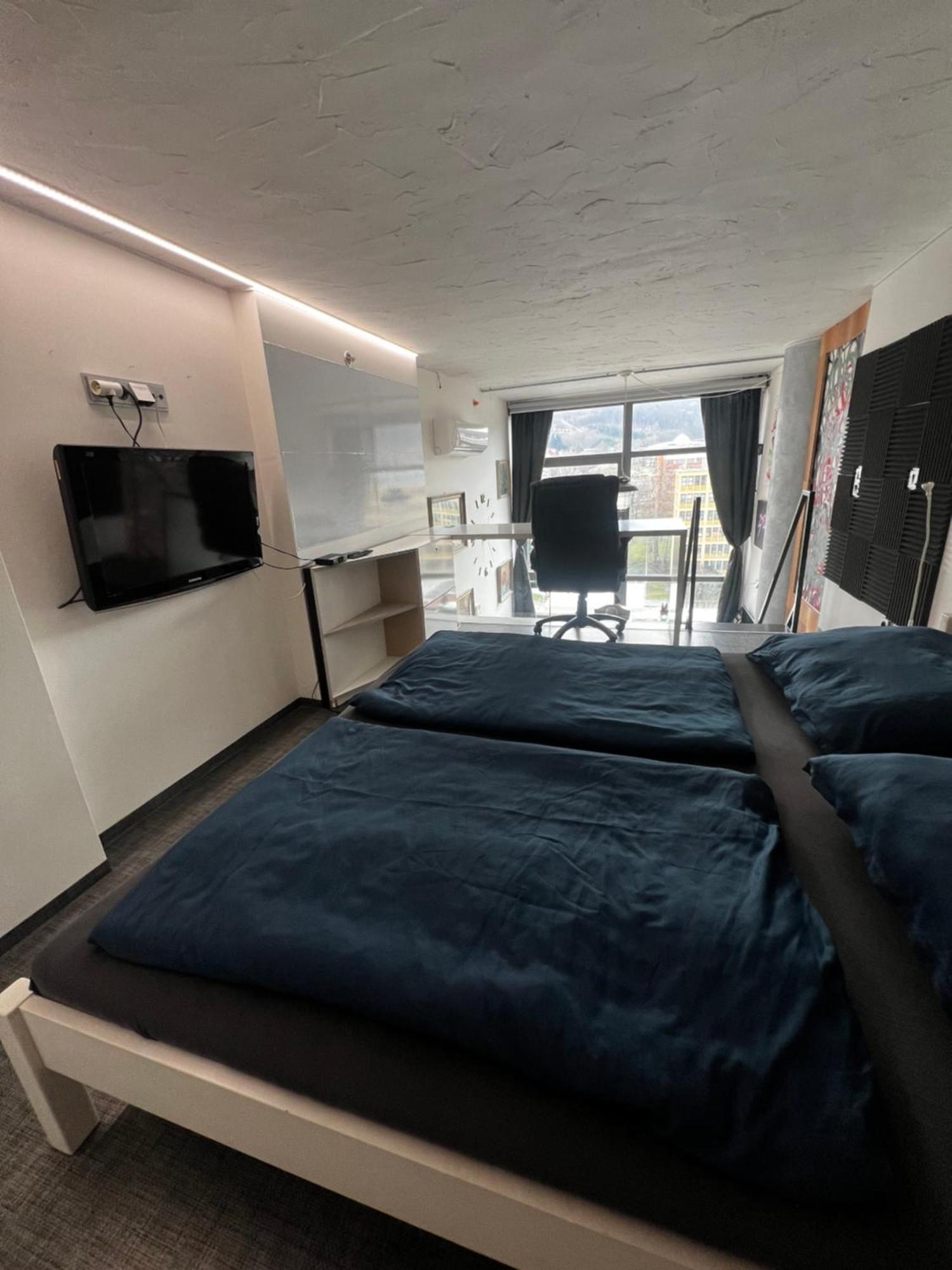 1 Bedroom Loft Apartment ซลีน ภายนอก รูปภาพ